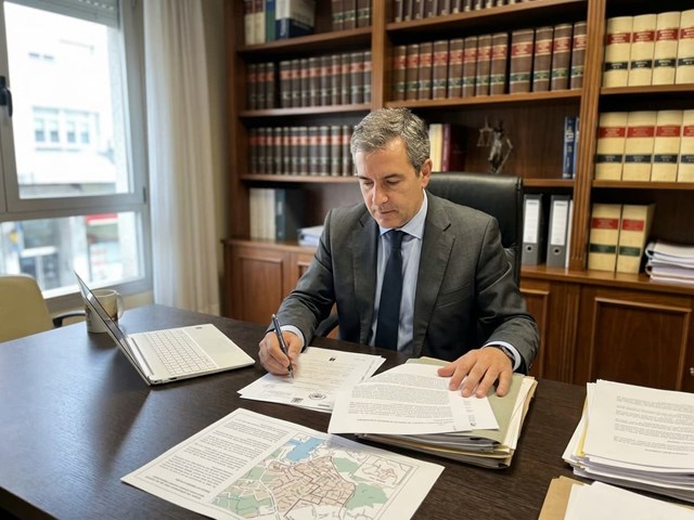 Asesoramiento en delitos administrativos: cohecho, prevaricación, urbanísticos en Vigo